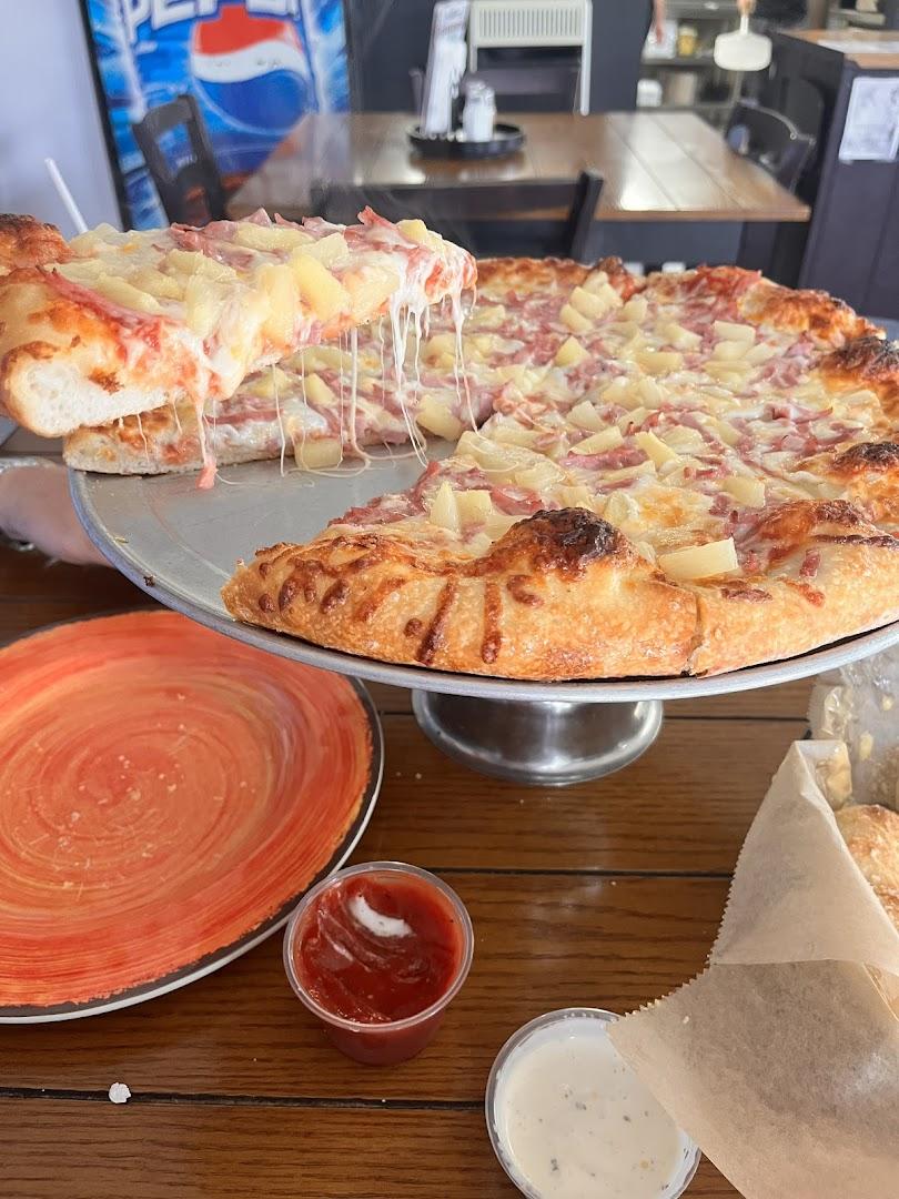Mikey's Pizzeria Whittemore